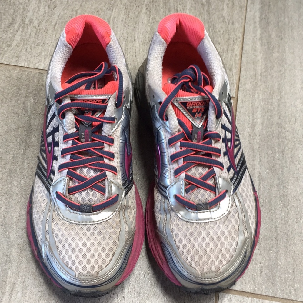 Running shoes